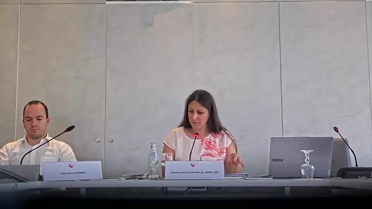 12) Convention entre les communes de Dippach, Reckange-sur-Mess et Leudelange concernant la construction et l'exploitation d'un hangar forestier au lieu-dit « Melacksbesch » à Leudelange pour le triage Dippach-Reckange- Leudelange : Approbation.